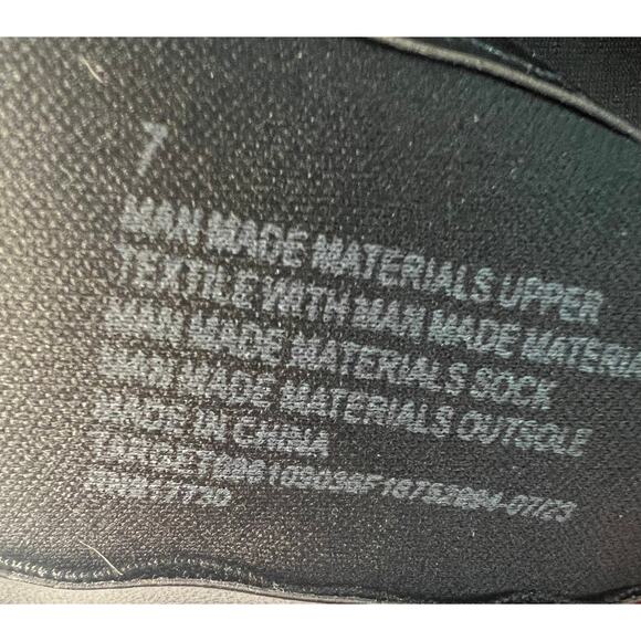 NWOT Universal Thread Aubree Black Vegan Leather Western Mid Calf Zip Boots 7 - Picture 8 of 10